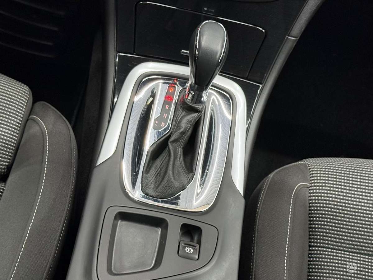 Opel Insignia, 2.0 l., wagon