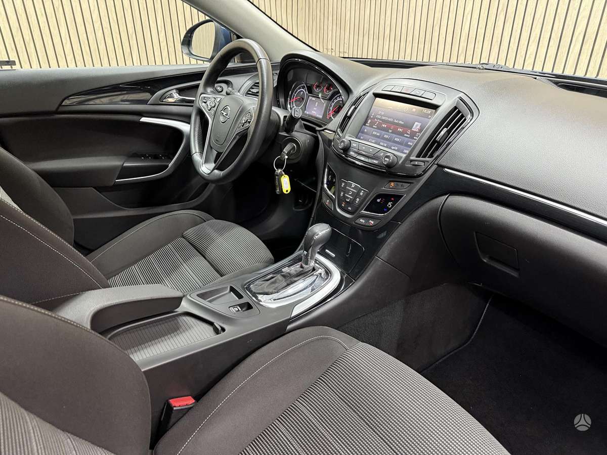 Opel Insignia, 2.0 l., Универсал