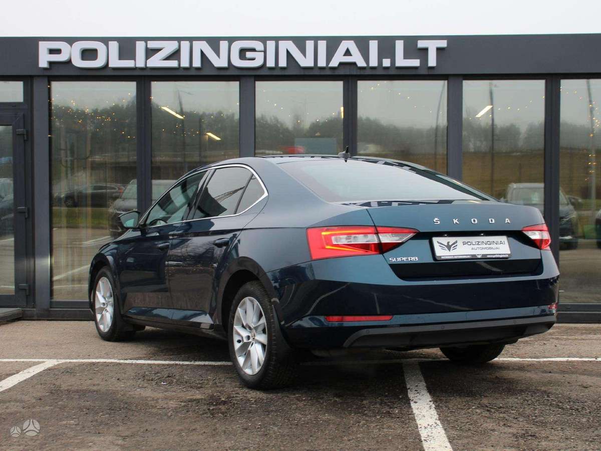 Skoda Superb, 1.5 l., hatchback