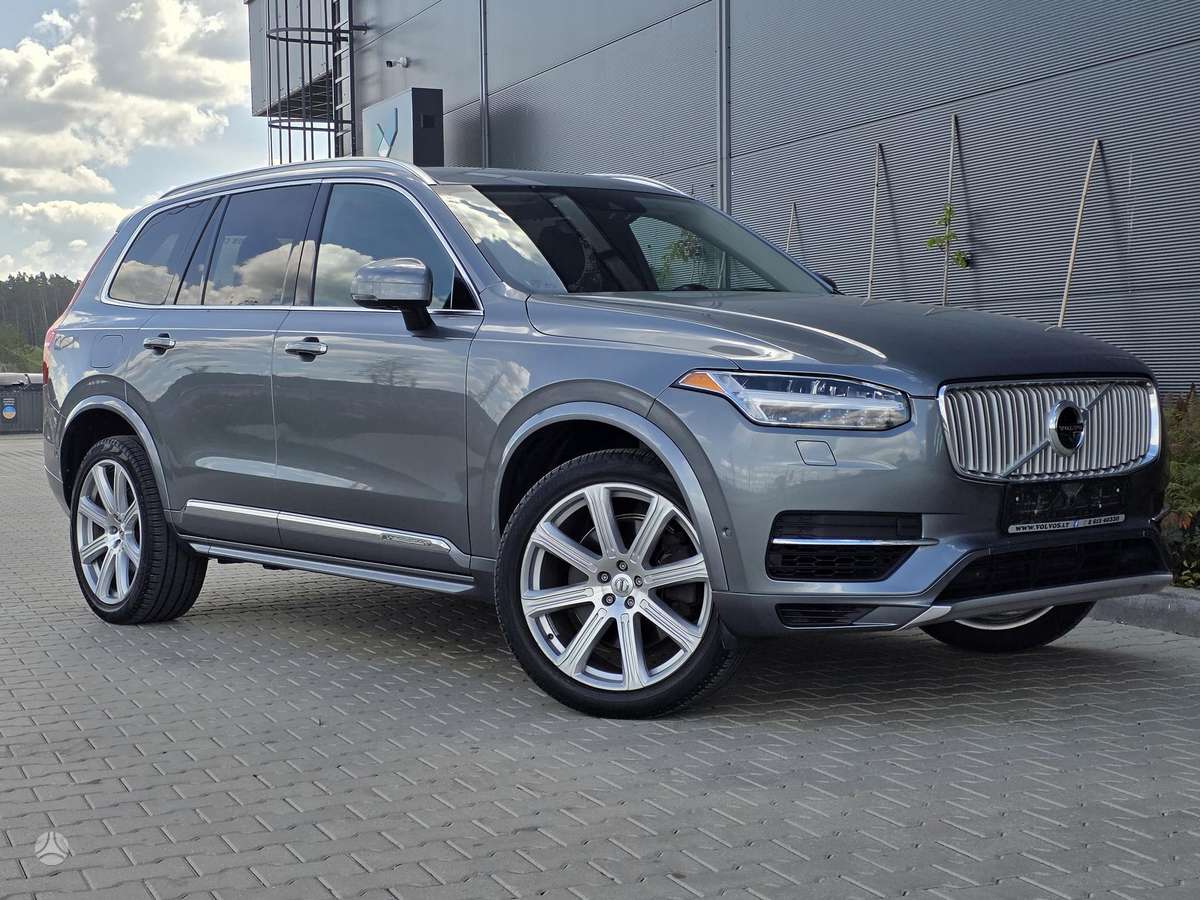 Volvo XC90 - 3