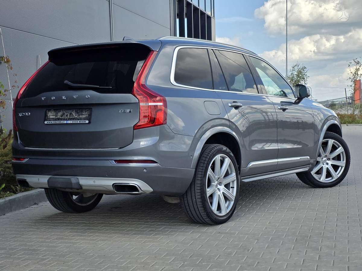 Volvo XC90 - 5