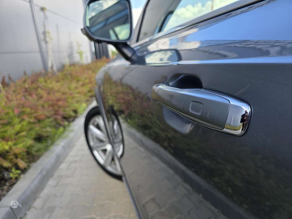 Volvo XC90 - 9