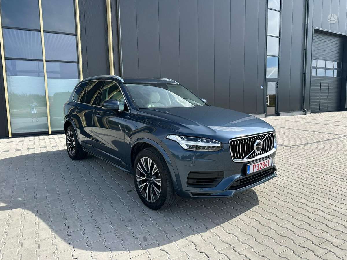 Volvo XC90 - 1