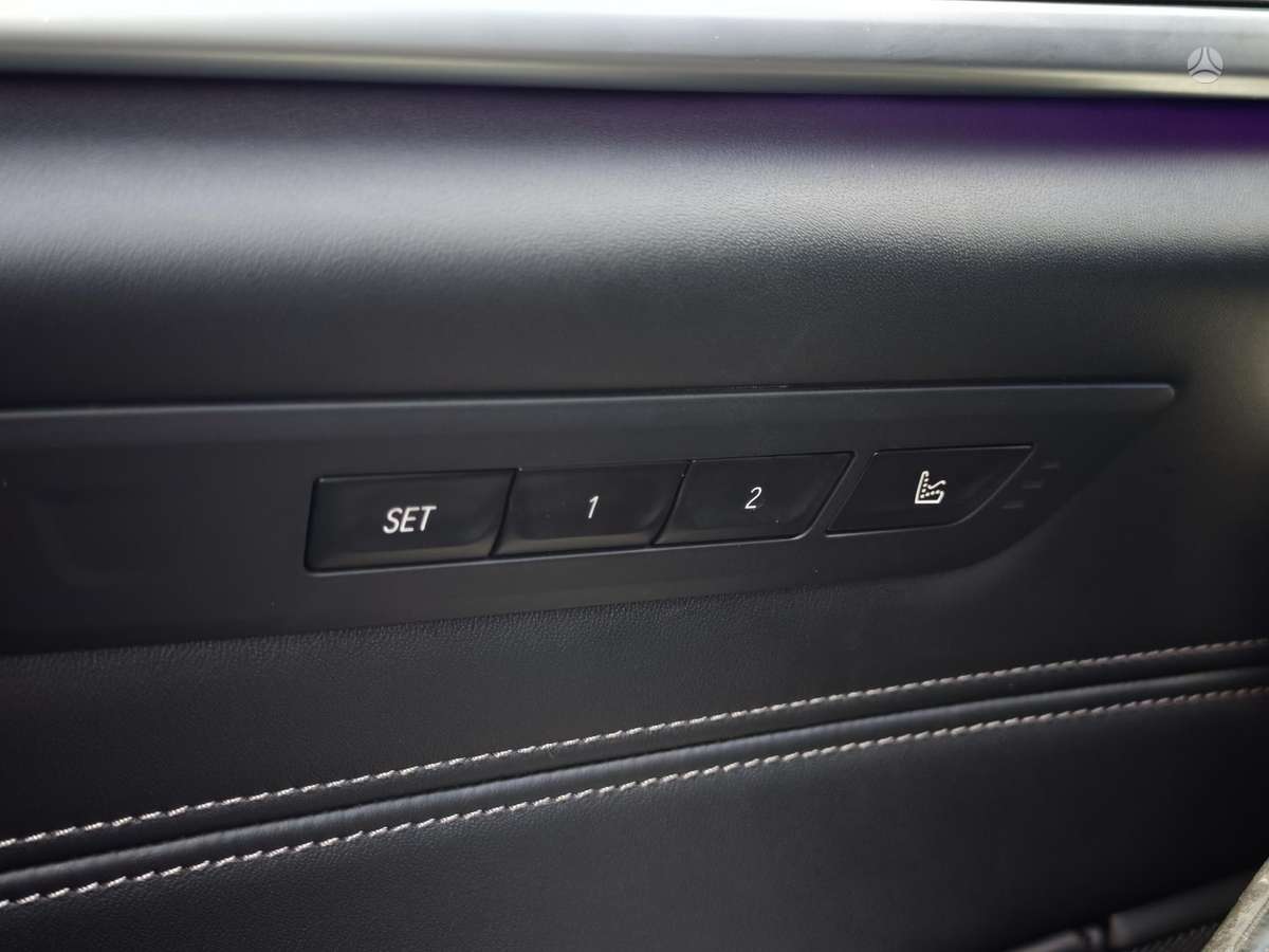 BMW M550, 4.4 l., Седан