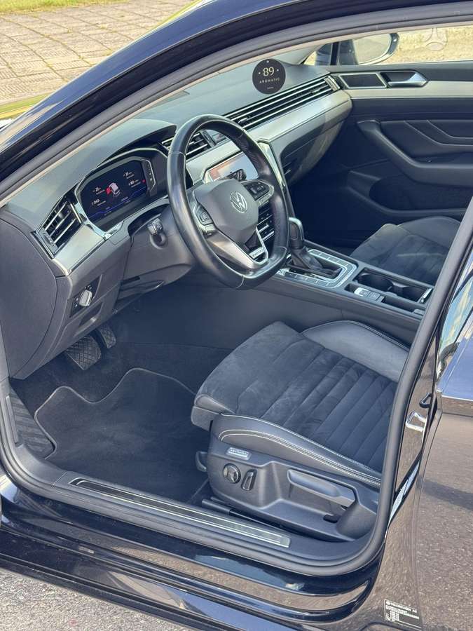 Volkswagen Passat - 8