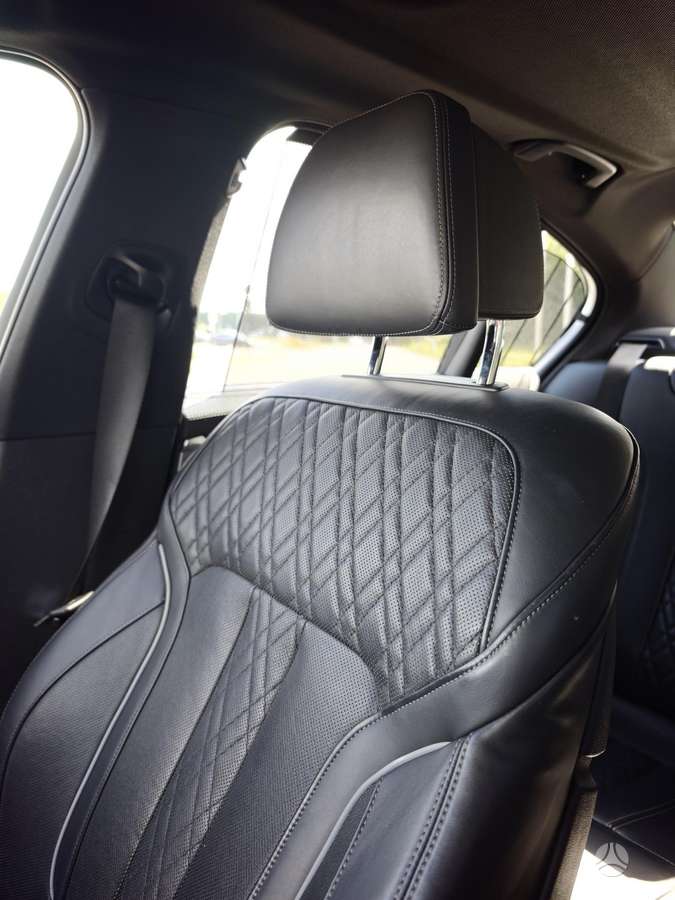 BMW M550, 4.4 l., Седан