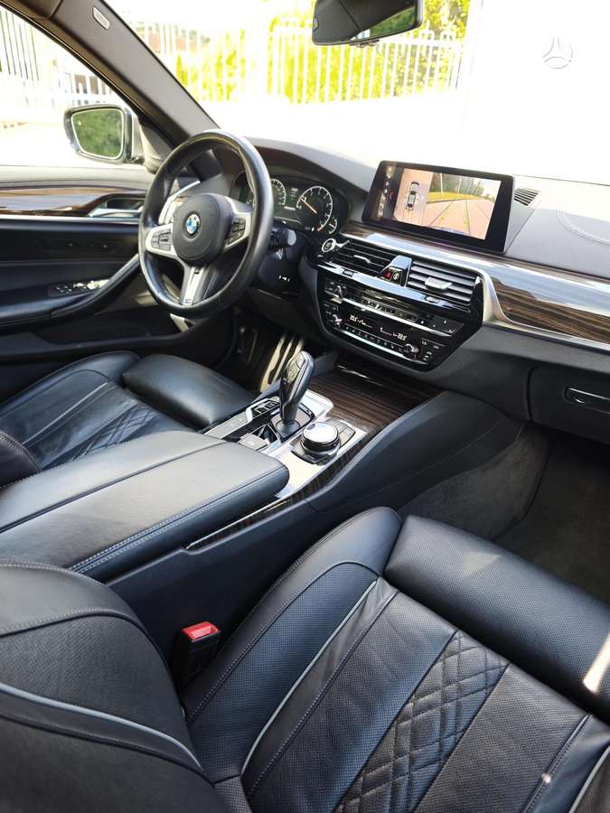 BMW M550, 4.4 l., Седан