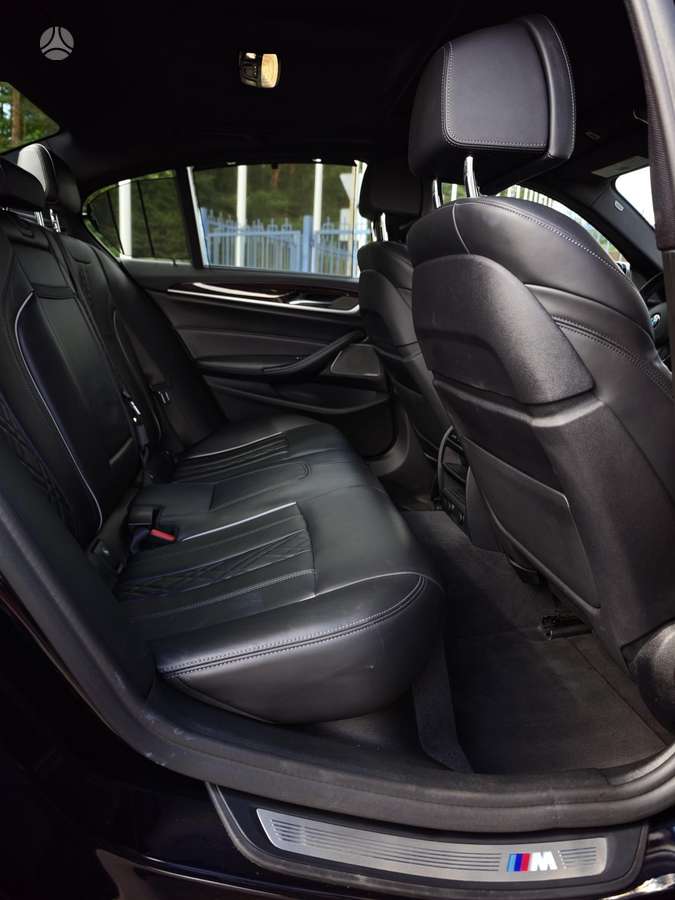BMW M550, 4.4 l., Седан