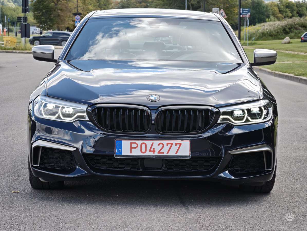 BMW M550, 4.4 l., Седан