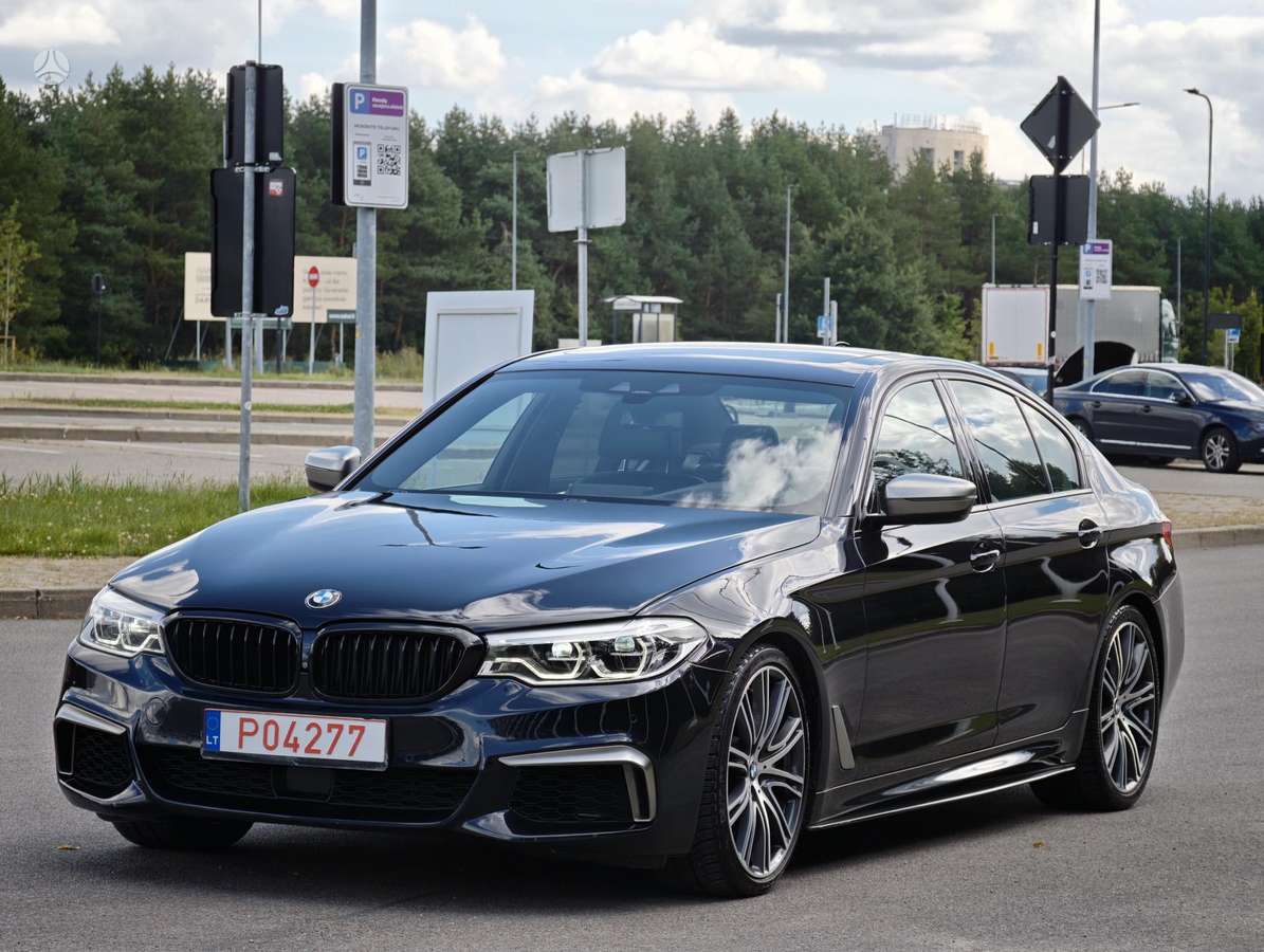 BMW M550, 4.4 l., Седан