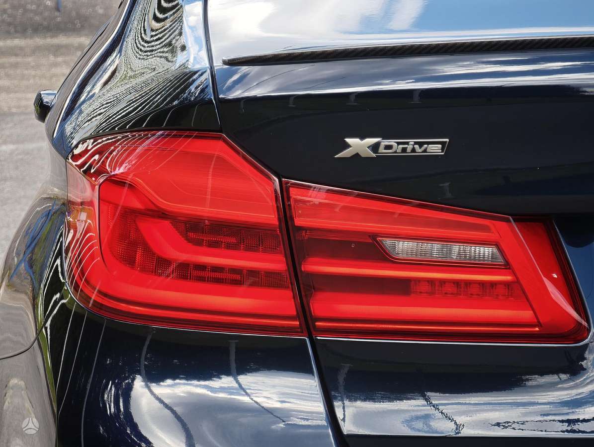 BMW M550, 4.4 l., Седан