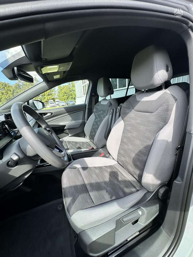 Volkswagen ID.4 - 8