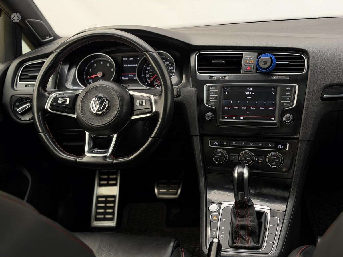 Volkswagen Golf, 2.0 l., hatchback