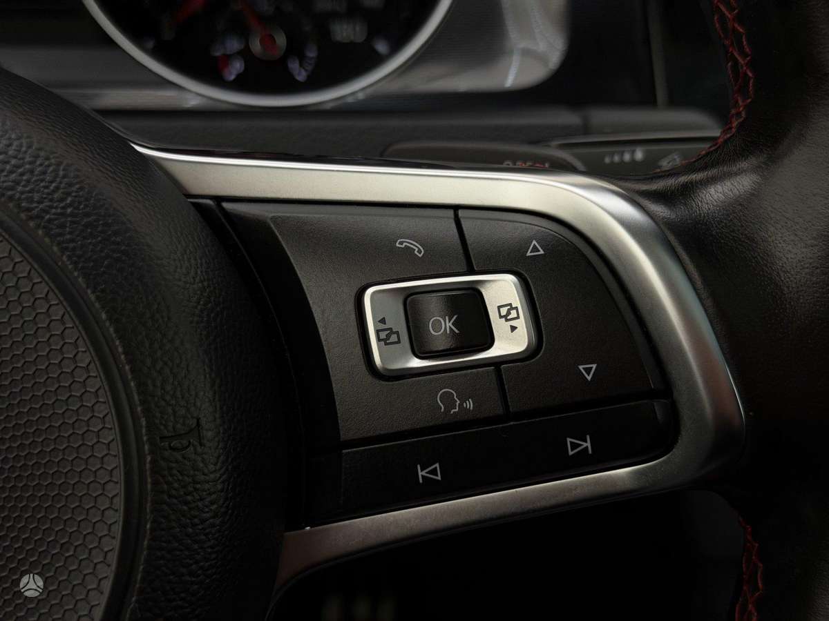 Volkswagen Golf, 2.0 l., hatchback