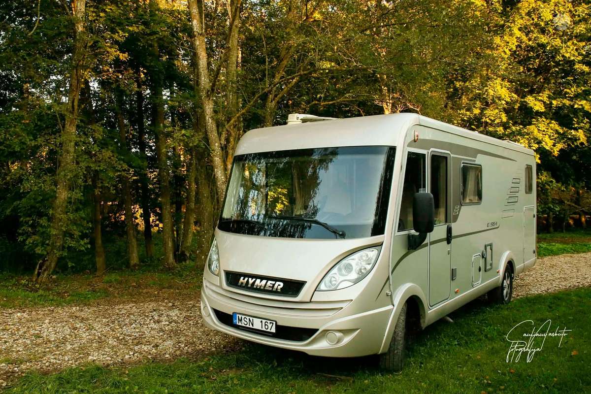 Hymer 674, campers