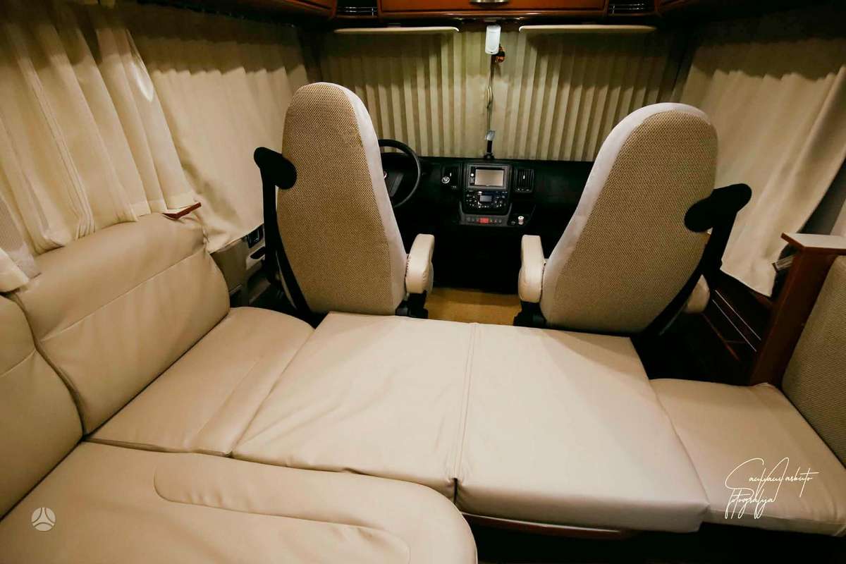 Hymer 674, campers
