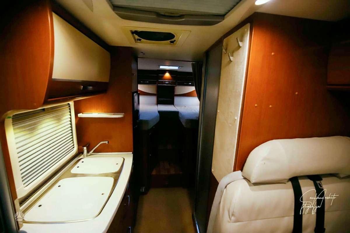 Hymer 674, campers