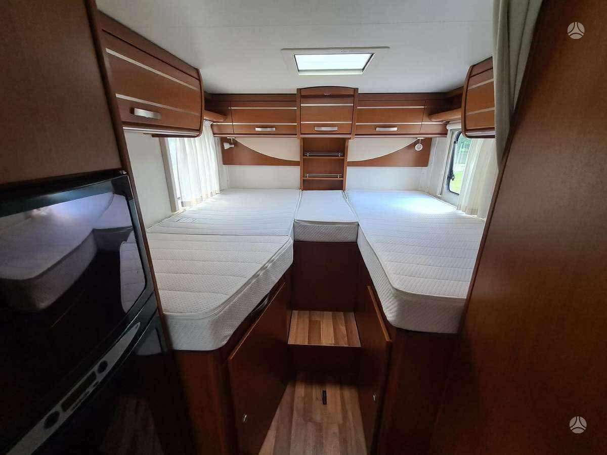 Hymer 674, campers