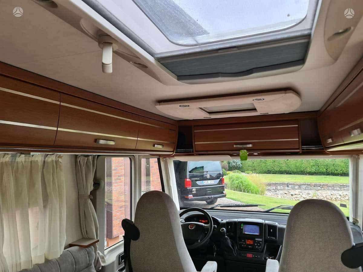 Hymer 674, campers