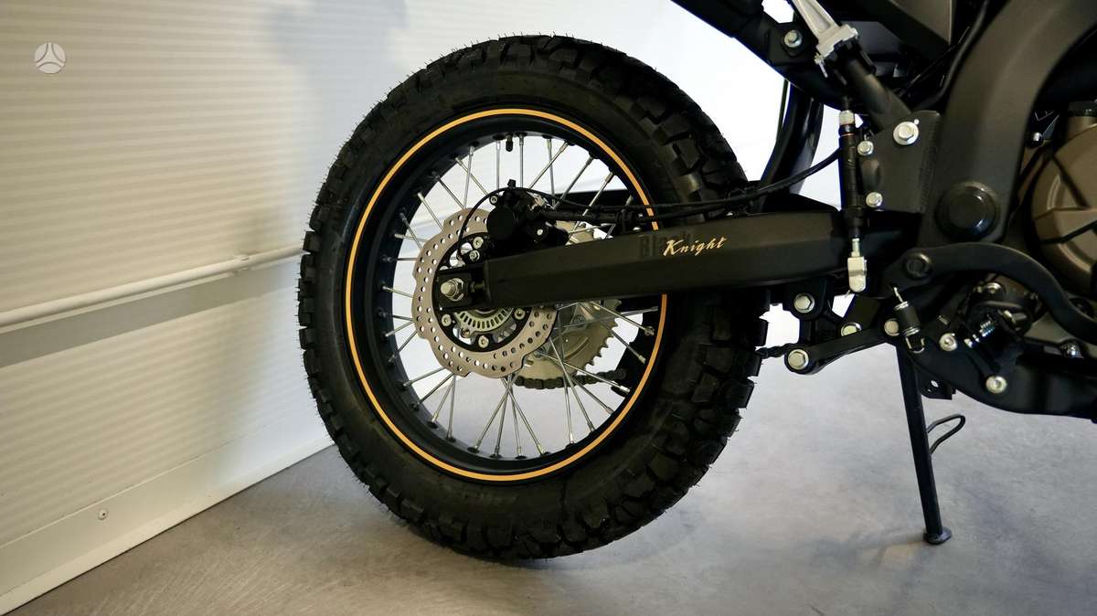 VOGE 300 Rally 300cc, кроссовые