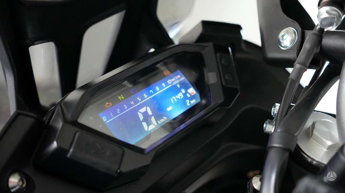VOGE 300 Rally 300cc, кроссовые