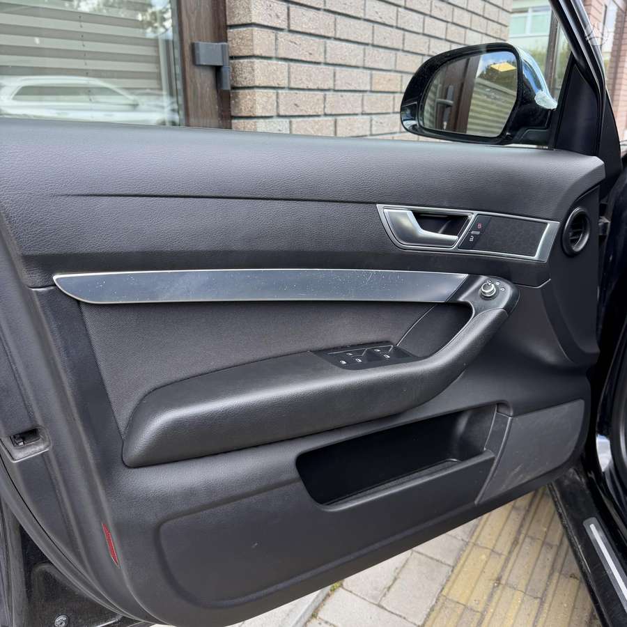 Audi A6, 2.0 l., Универсал