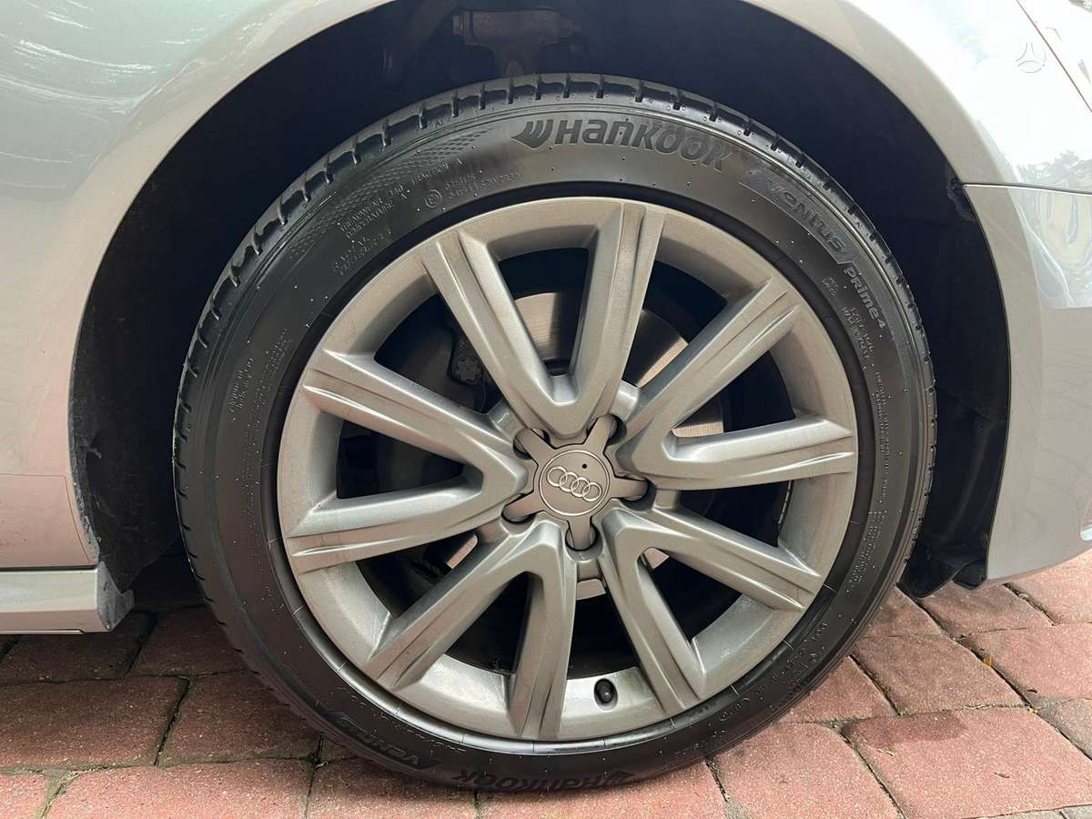 Audi A6, 2.0 l., Универсал