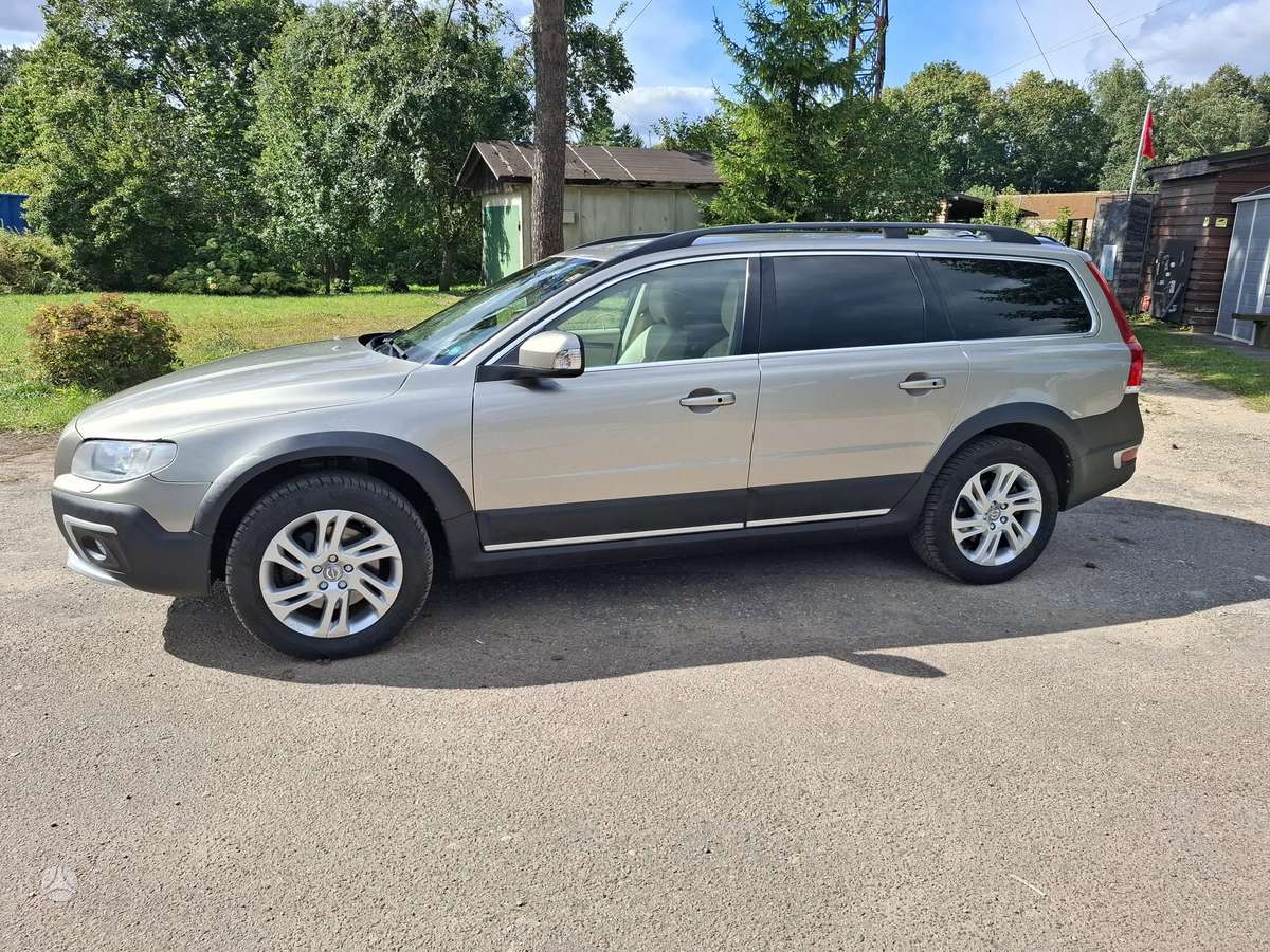 Volvo XC70 - 5