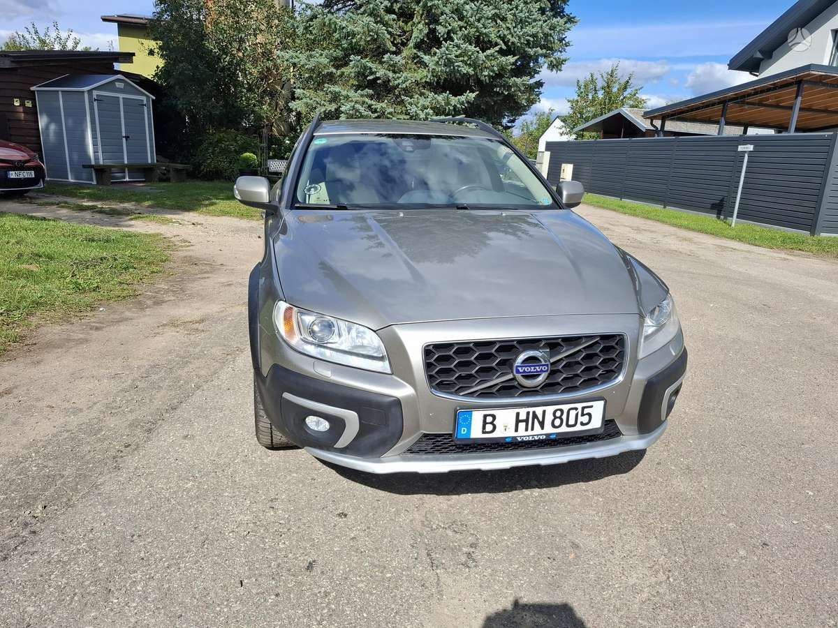 Volvo XC70 - 6
