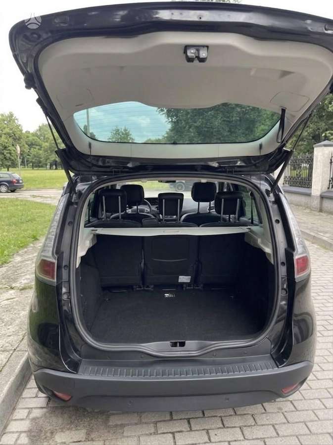 Renault Scenic - 5