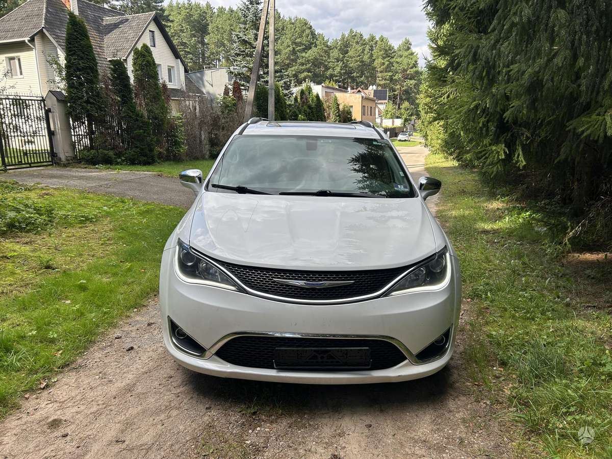 Chrysler Pacifica, 3.6 l., Минивэн