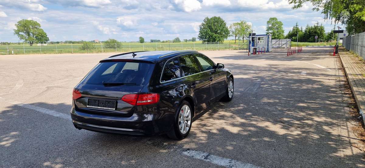Audi A4, 2.0 l., Универсал