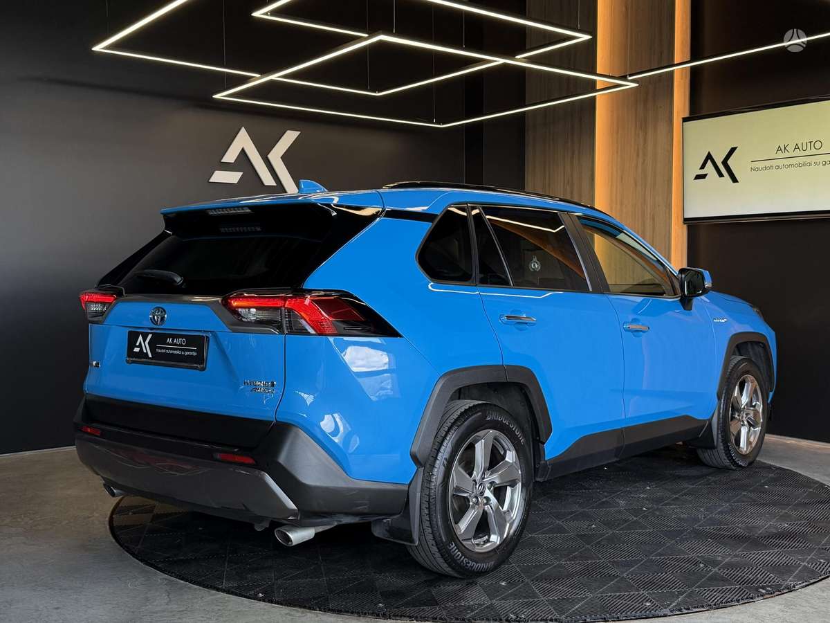 Toyota RAV4 - 12