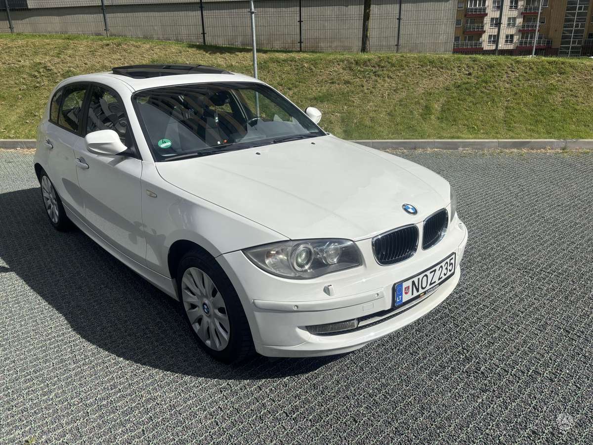 BMW 116, 2.0 l., hatchback