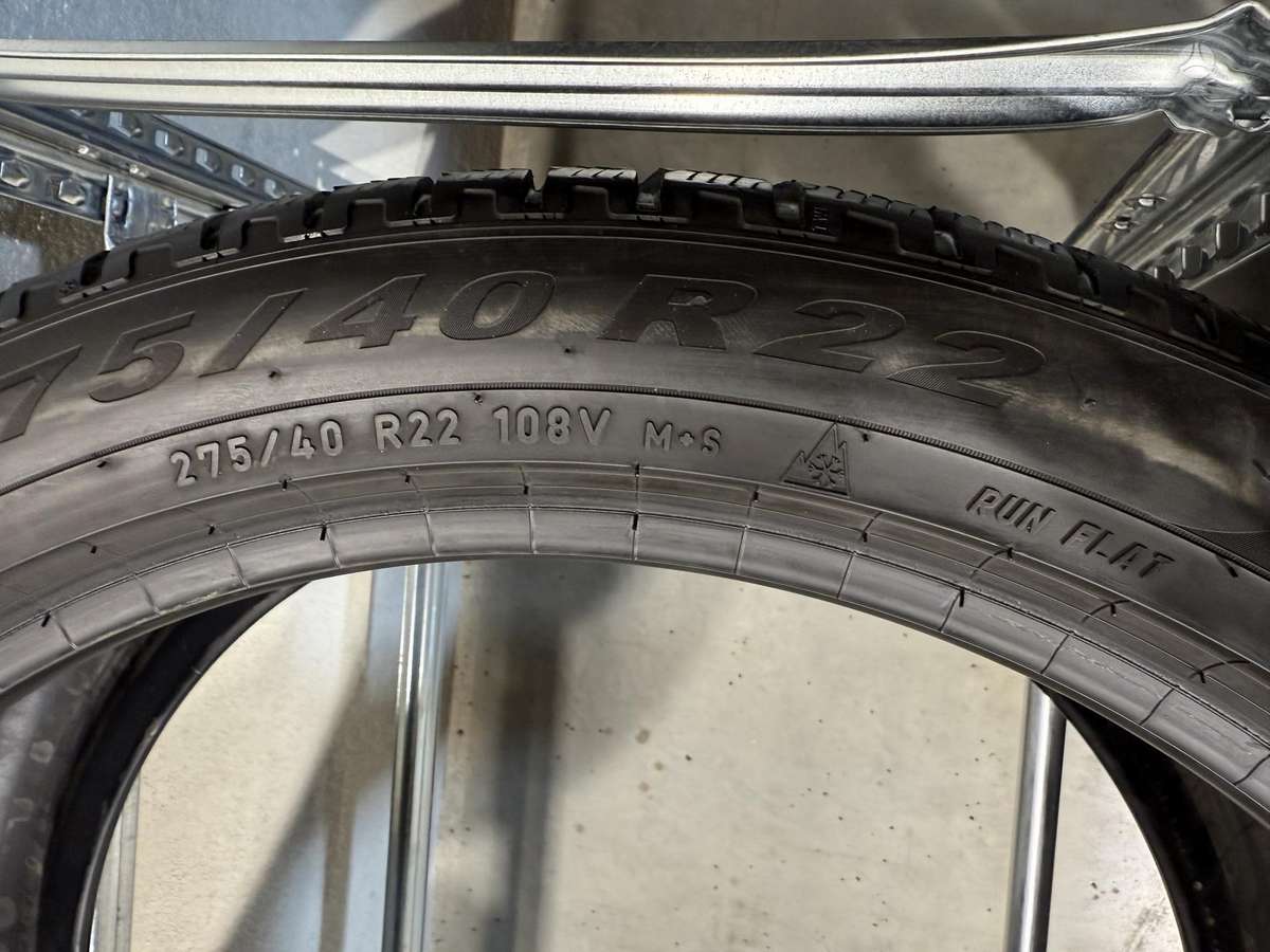 Pirelli ScorpionWinter, žieminės 275/40 R22