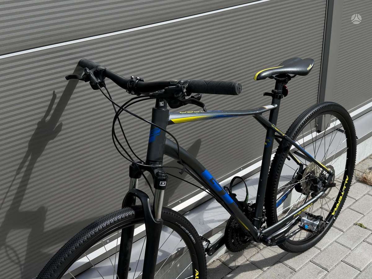 Hibridinis dviratis Trek 28″