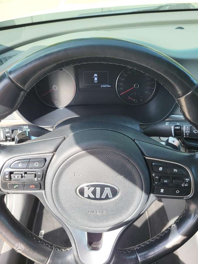 Kia Optima, 1.7 l., Седан