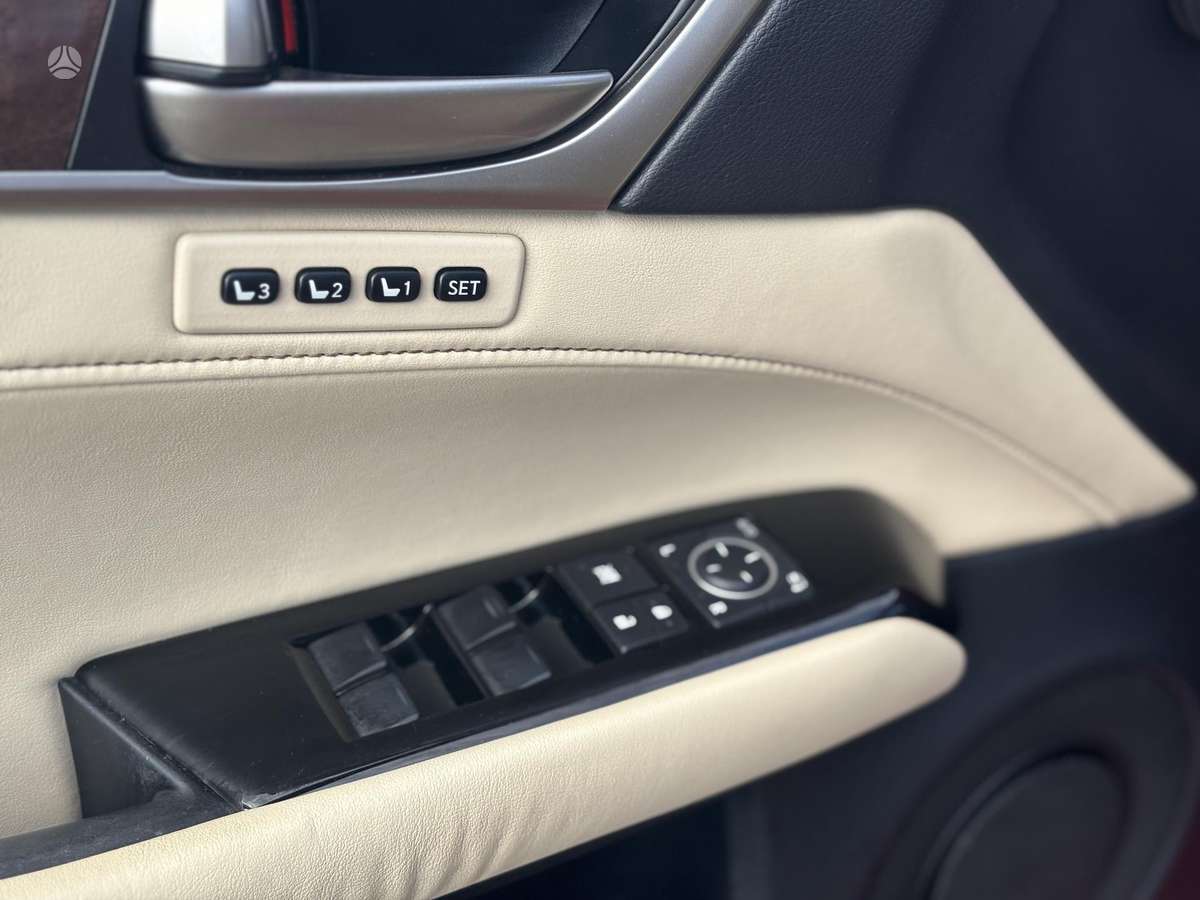 Lexus GS 250, 2.5 l., Седан
