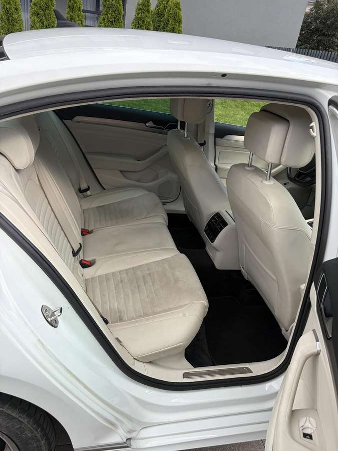 Volkswagen Passat, 1.8 l., Седан