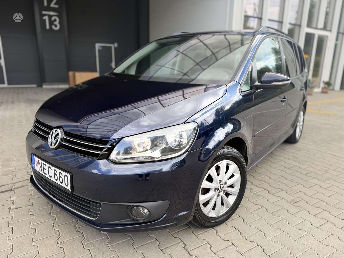 Volkswagen Touran - 1