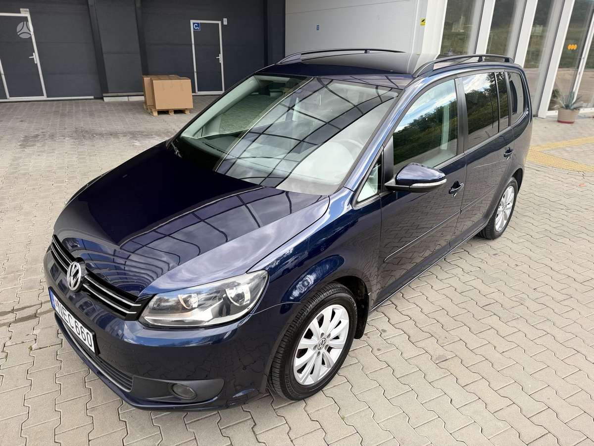 Volkswagen Touran - 9