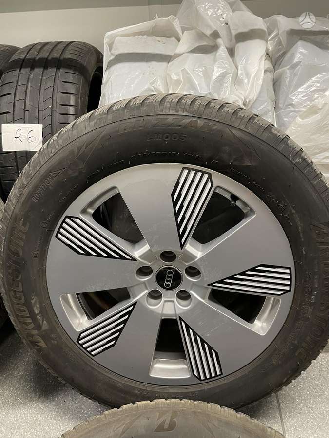 Audi Speedline 4261, light alloy, R19