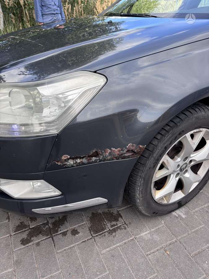 Citroen C5, 2.0 l., Седан