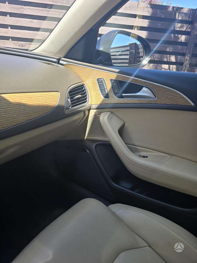 Audi A6, 3.0 l., universalas
