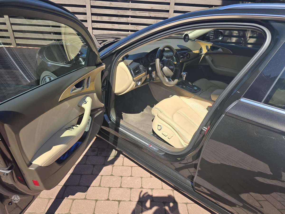 Audi A6, 3.0 l., universalas