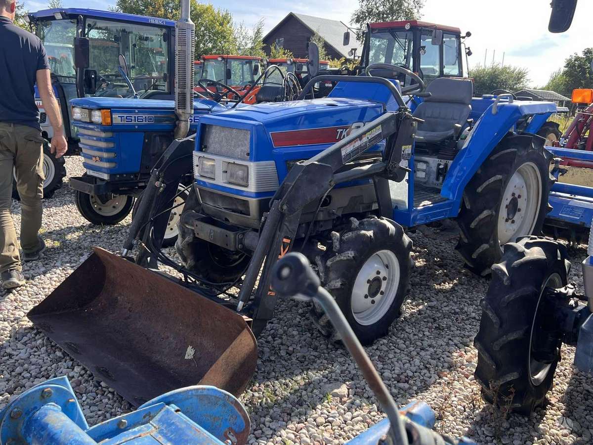 Kubota ĮVAIRIŲ MODELIŲ, tractors
