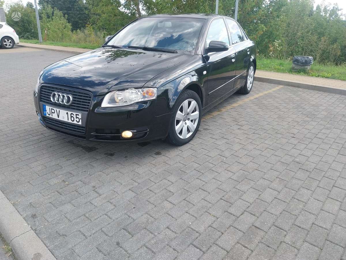 Audi A4, 2.0 l., Седан