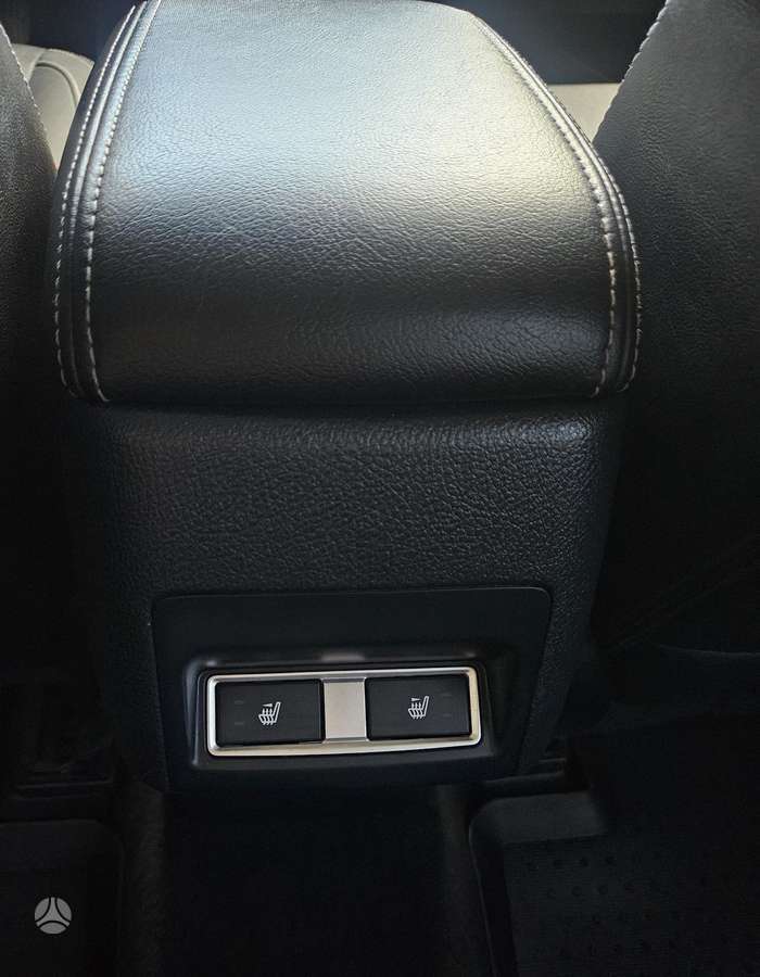 Subaru Forester, 2.0 l., off-road / crossover