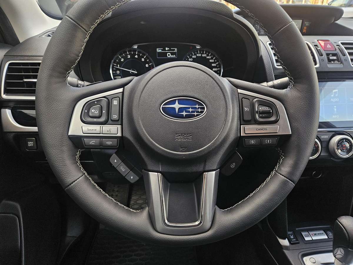Subaru Forester, 2.0 l., off-road / crossover