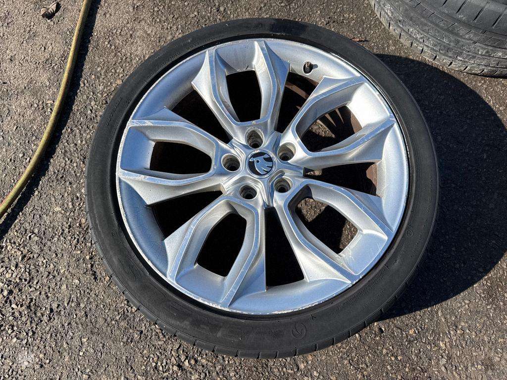 Skoda Superb B6, легкосплавные , R19